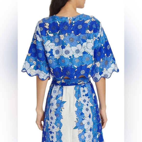 NWT- Farm Rio Blue Floral Crop Top - Picture 5 of 5